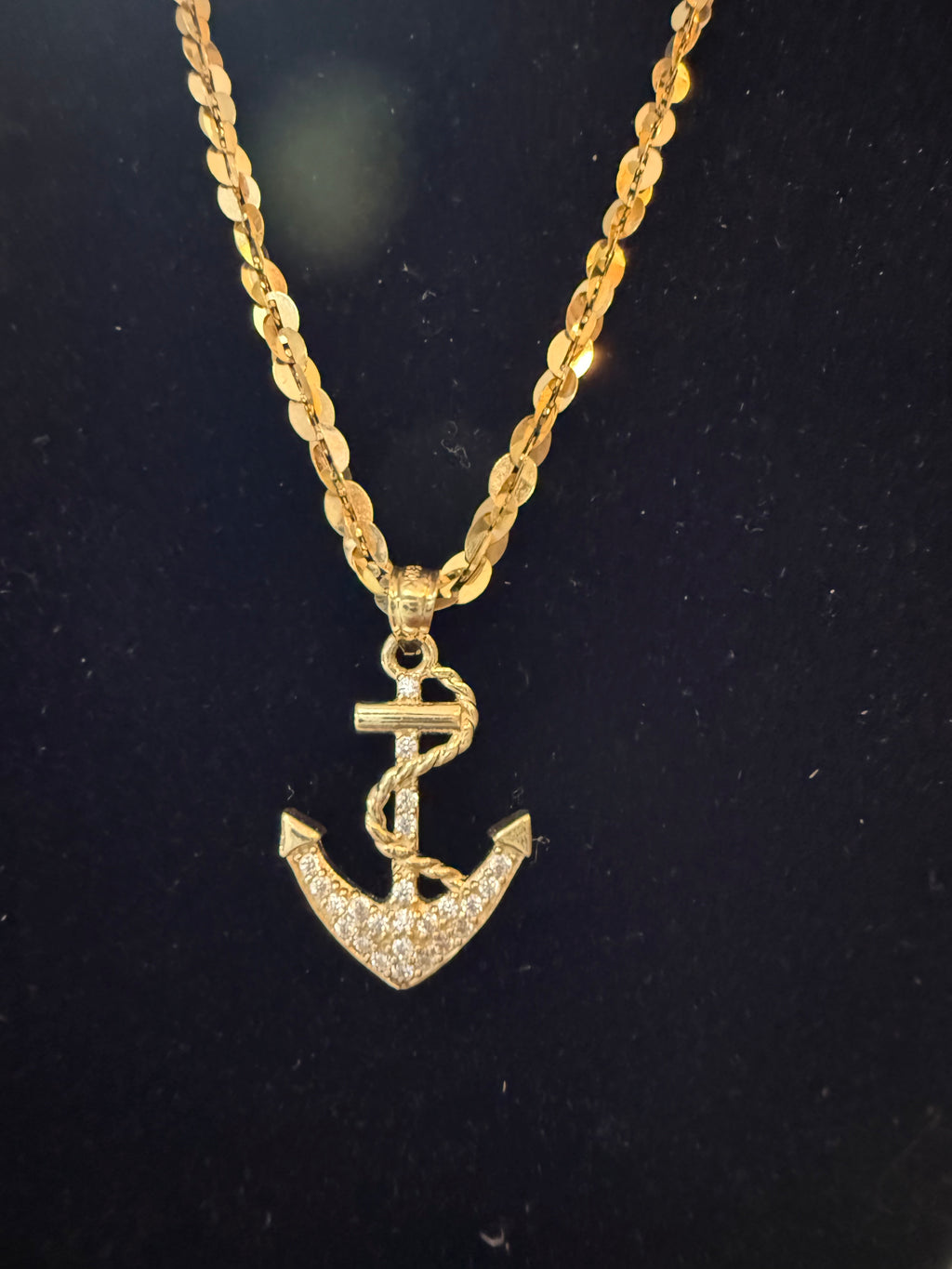 ⚓ 10K Gold Anchor Pendant Necklace
